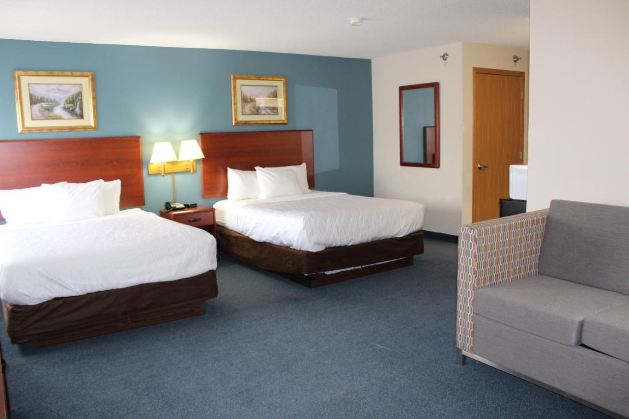 Reston Inn & Suites Spencer Εξωτερικό φωτογραφία
