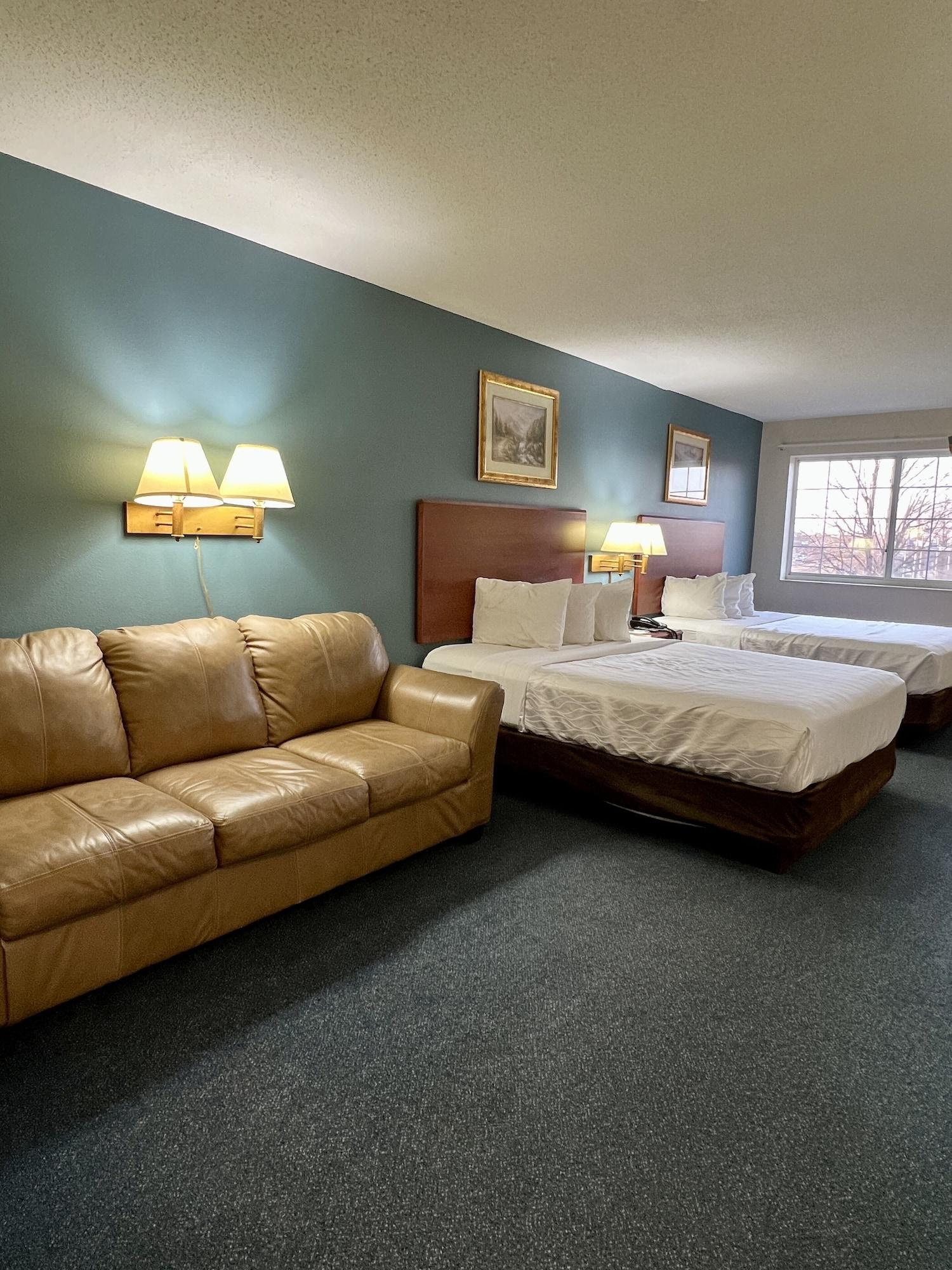 Reston Inn & Suites Spencer Εξωτερικό φωτογραφία